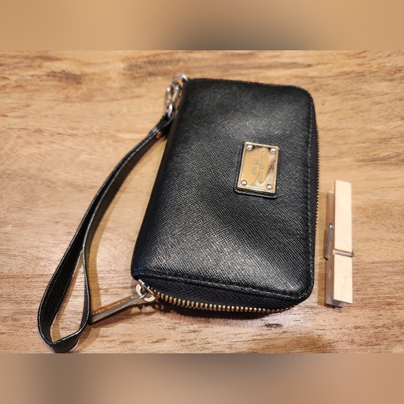 Michael Kors Genuine Leather Wristlet - Picture 8 of 8